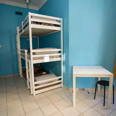 Le Pastoral Hostel *