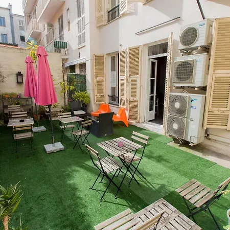 Hostel Le Pastoral Nice