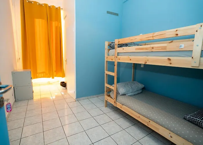 ホステル Le Pastoral ニース